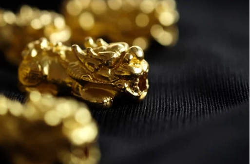 Pixiu Feng Shui bracelet for wealth and protection