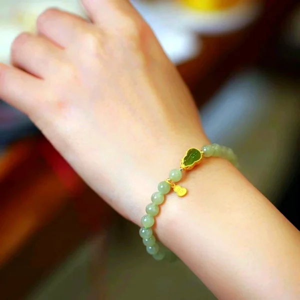 Hetian Jade Bracelet Jasper Gourd-Brings Good Luck and Weath - Image 2