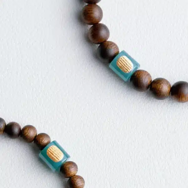 Sandalwood Bracelet with Blue Jade Barrel Bead & Gold-Plated Silver Inlay - Image 9