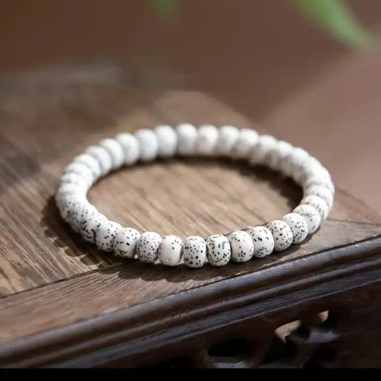 an amage of Natural Seed Bead Bracelet